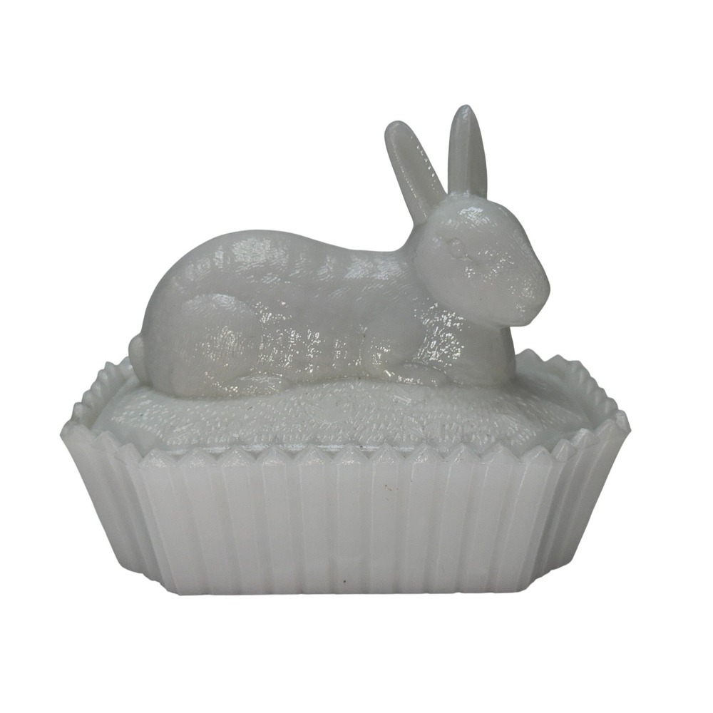 Westmoreland Milk Glass Rabbit on Nest Covered Candy Dish Vintage White Bunny